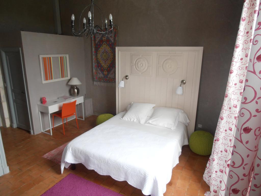 Chambres D'Hotes Logis De L'Astree Saint-Bris-des-Bois Kültér fotó