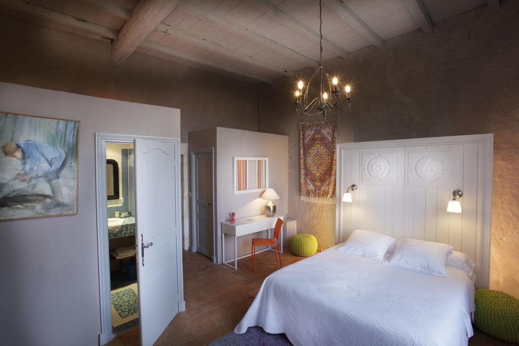 Chambres D'Hotes Logis De L'Astree Saint-Bris-des-Bois Kültér fotó
